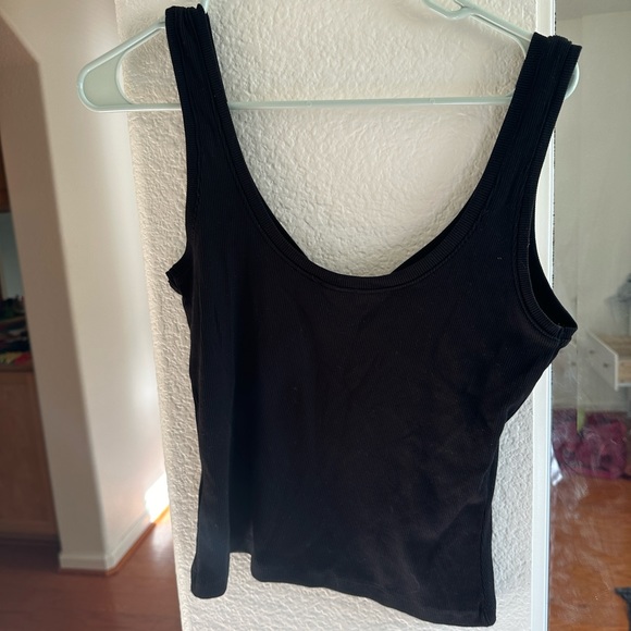 NWT Dynamite Cropped Suki Henley Tank - Picture 3 of 3
